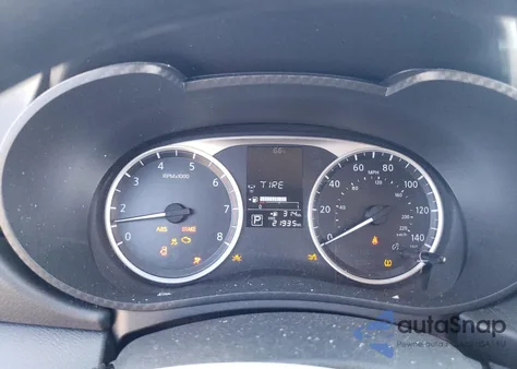 2025 Nissan Versa S из США, поврежденный, VIN 3N1CN8DV2SL867993